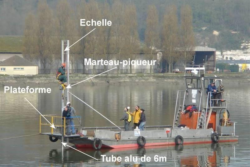 Photo - Carottage (C. Degrémont - GIP Seine-Aval)